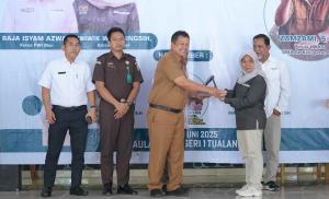 Diskusi Jurnalistik, PWI Siak Bagikan Tips Hadapi Oknum Wartawan di Sekolah